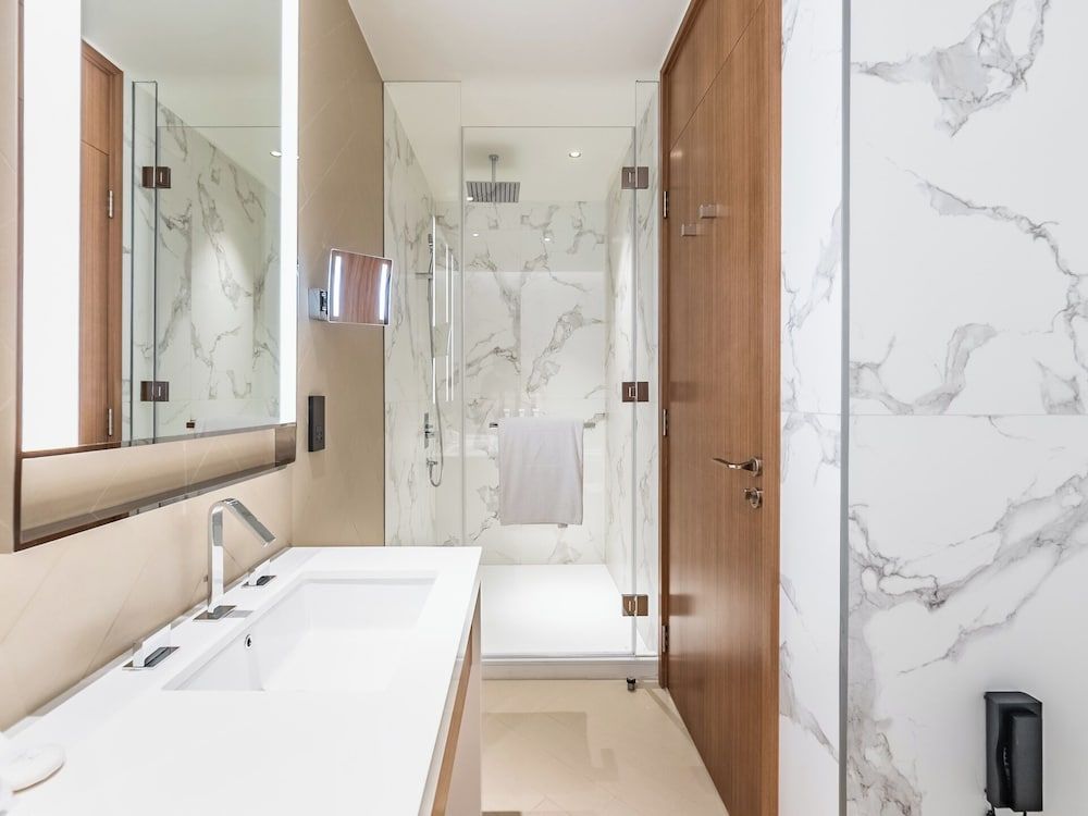 Elegant Apt with Prime Burj Khalifa View