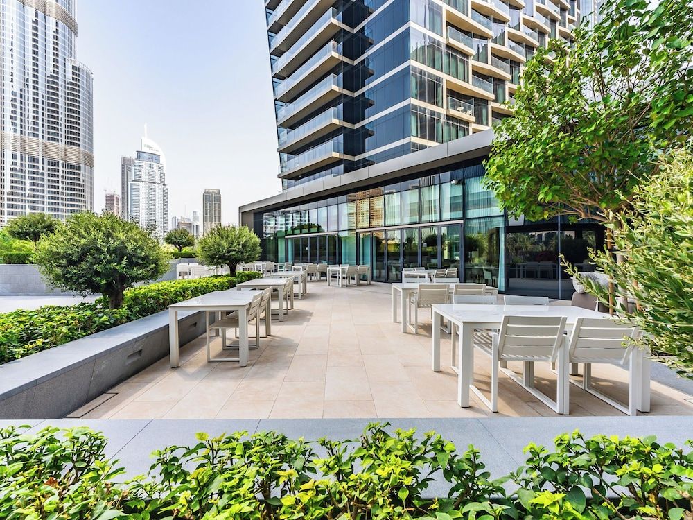 Elegant Apt with Prime Burj Khalifa View