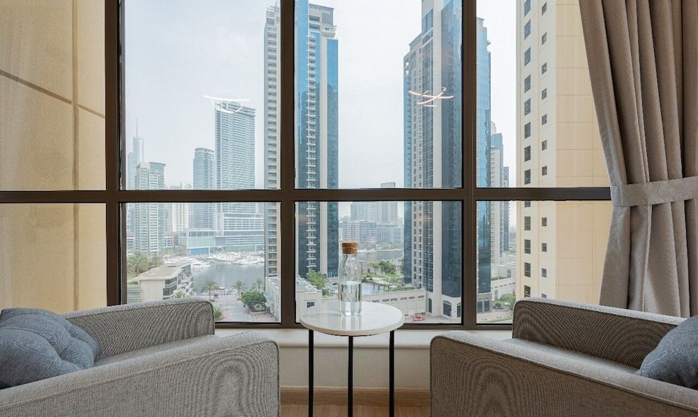 Renovated 1 BR with Sea & Marina Views