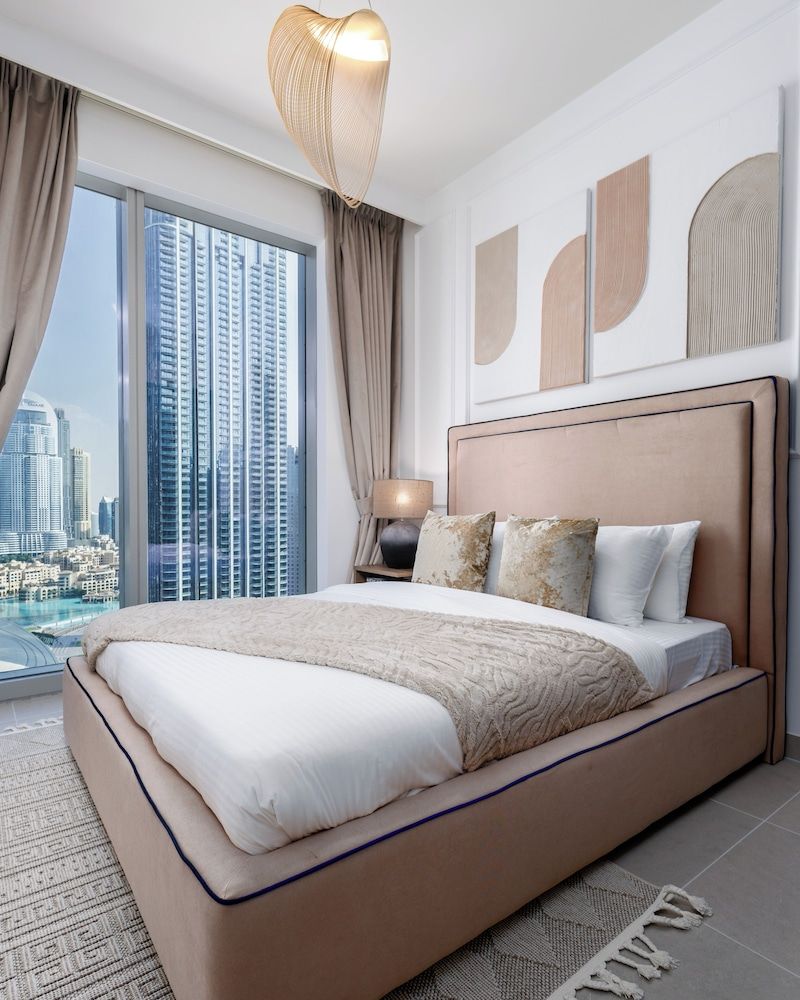 Venduras - Luxurious 4BR Burj Downtown