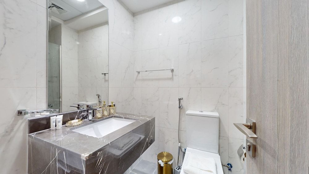 Primestay - Serenity Lakes Residences
