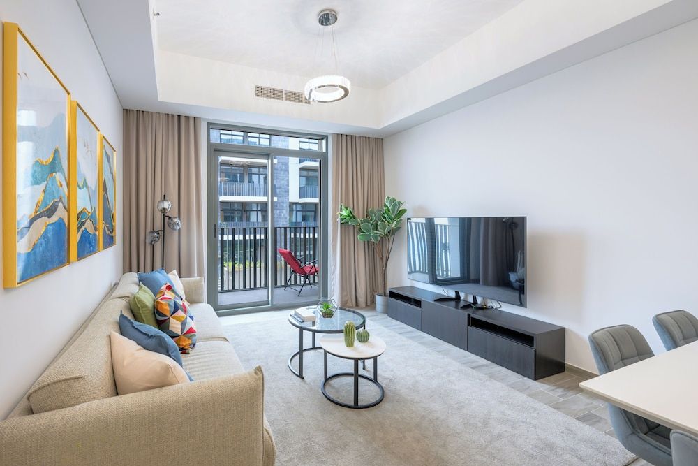 2 Beds in JVC-Belgravia Square