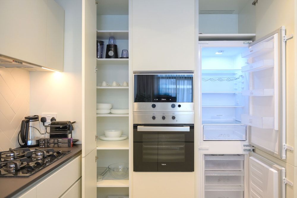 2 Beds in JVC-Belgravia Square
