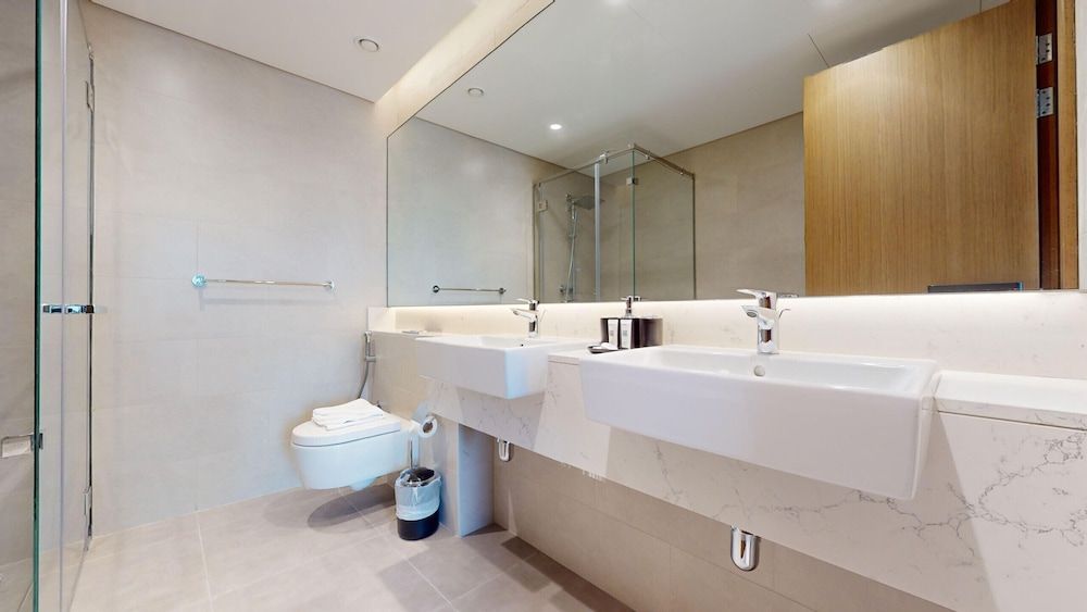 Primestay - Canal Front Residences