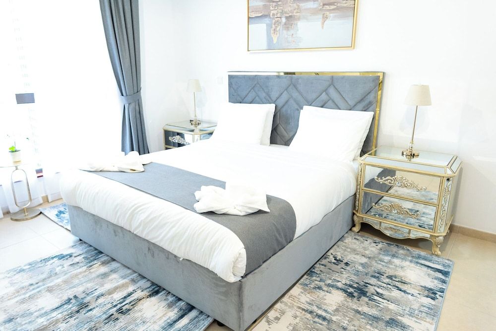 Luxury Apartment, 2 Bedrooms, Balcony, Sea View
