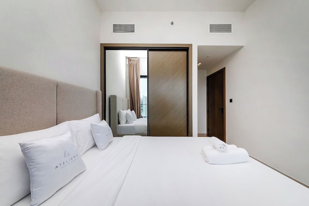 Comfort Apartment, Canal View