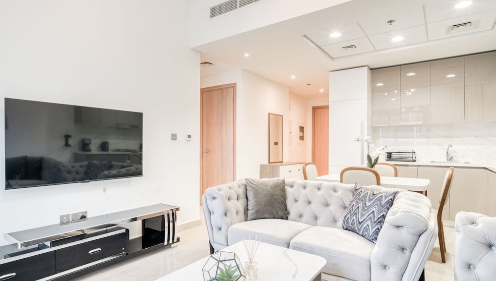 KOHH - 2BR in Azizi Riviera 27
