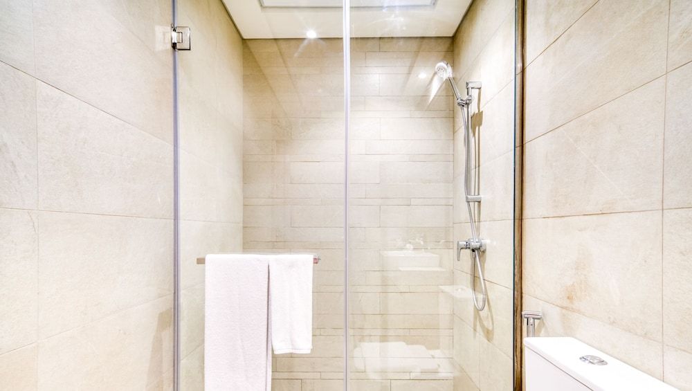 KOHH - 2BR in Azizi Riviera 27