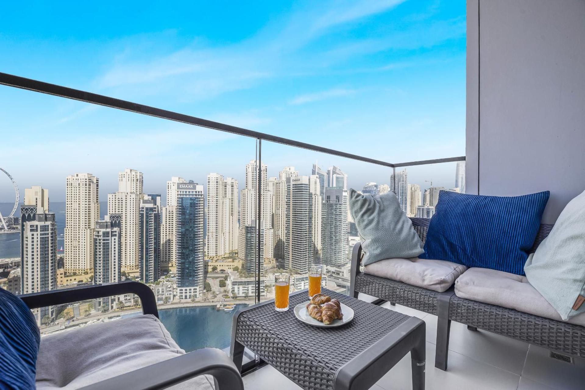 Two-Bedroom Deluxe Apartment with Harbor View