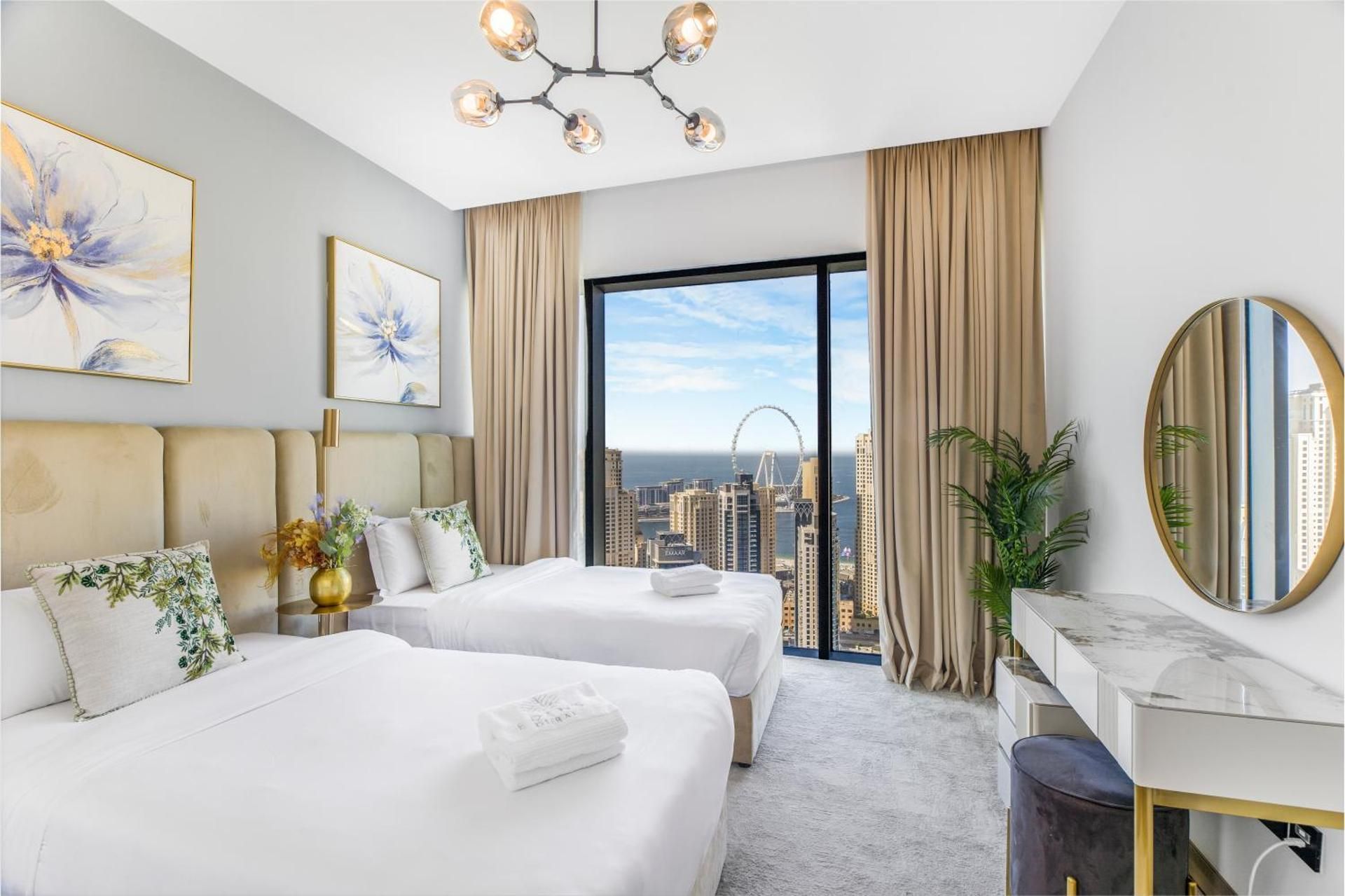 Three-Bedroom Apartment with Marina View
