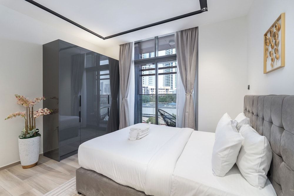 New Listing | Stylish Studio | Modern Comforts