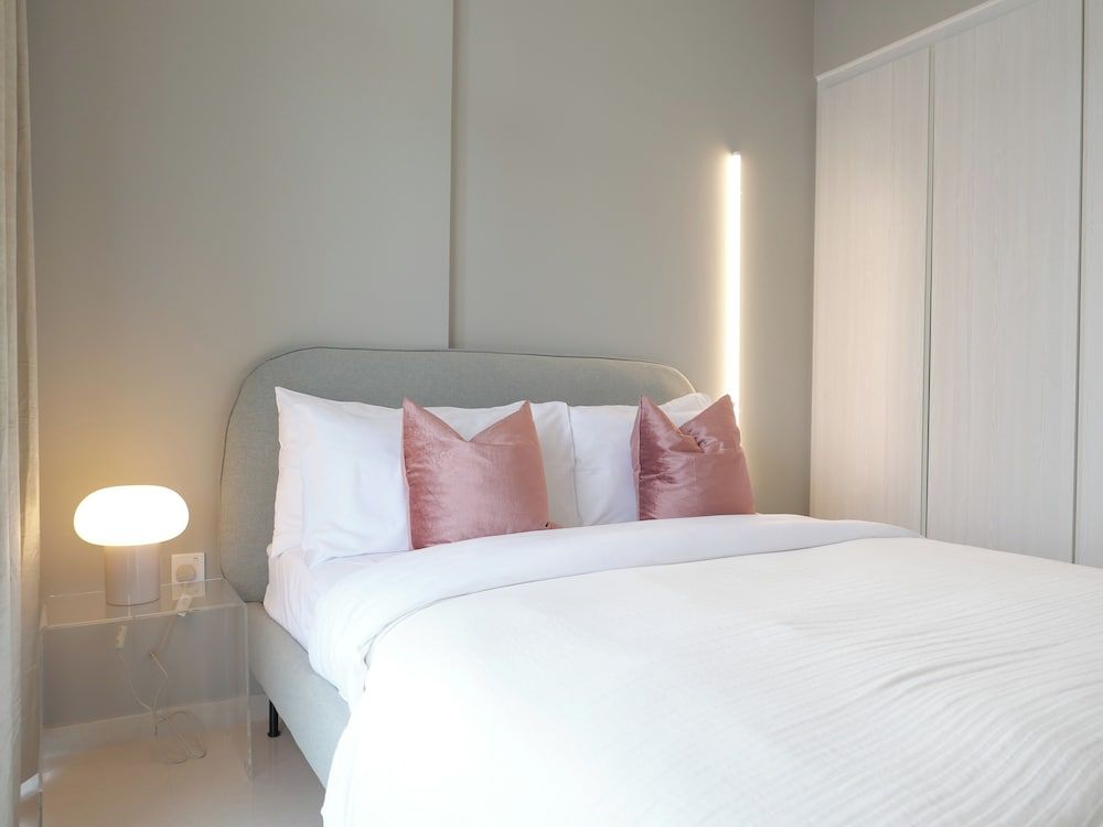 Burj Khalifa View with Designer Interior