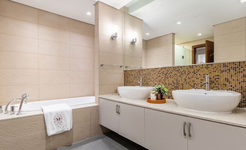 2BR + Maid's w Sea Views in Palm near Nakheel Mall Luxury Apartment, Balcony, Sea View 21