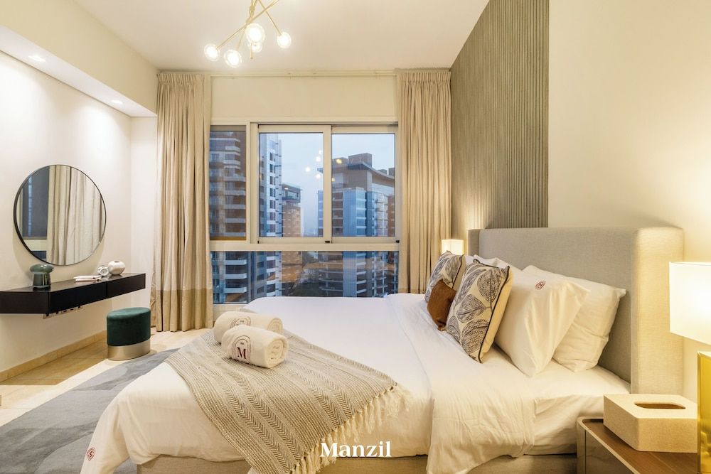 2BR + Maid's w Sea Views in Palm near Nakheel Mall Luxury Apartment, Balcony, Sea View 6