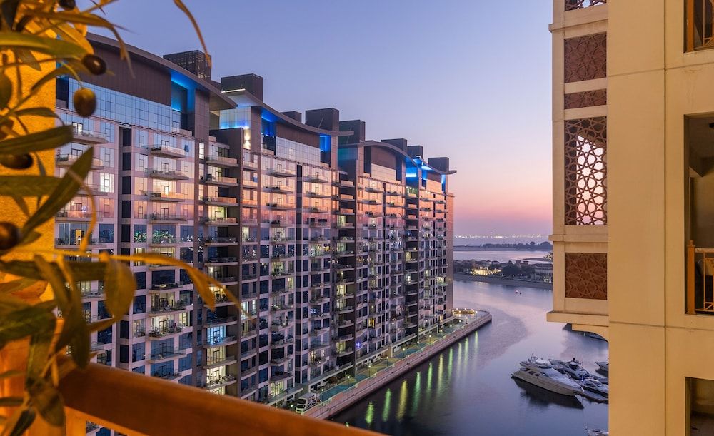 2BR + Maid's w Sea Views in Palm near Nakheel Mall Luxury Apartment, Balcony, Sea View 17