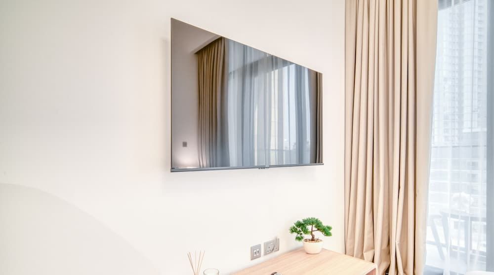 Spacious Azizi Riviera Studio