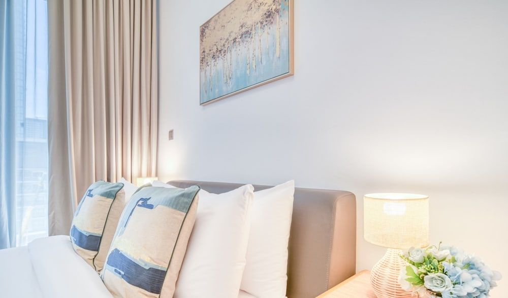 Spacious Azizi Riviera Studio