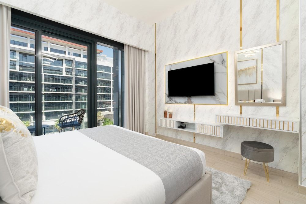 Design Studio, 1 King Bed, Kitchenette, City View