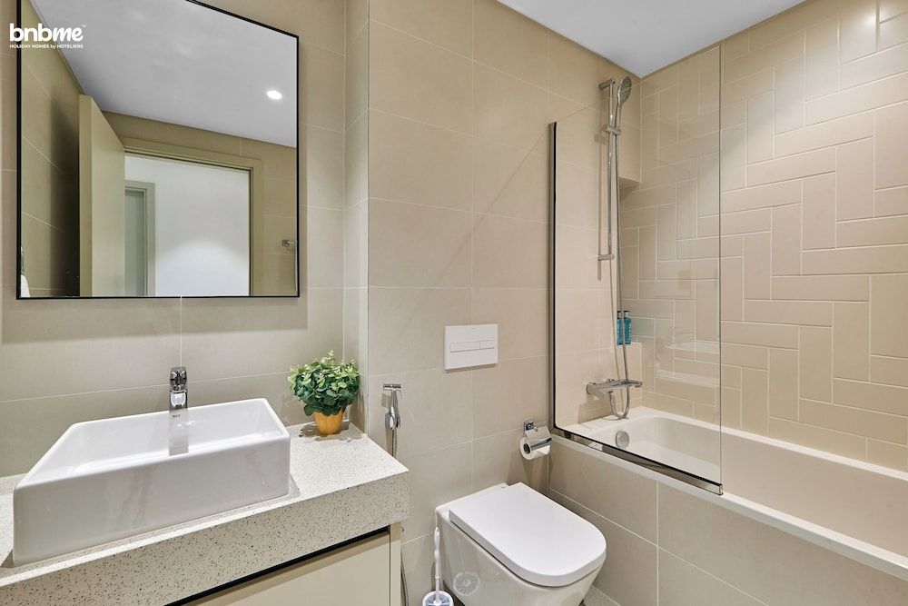 bnbme | Marina Vista Tower | 1 BDR