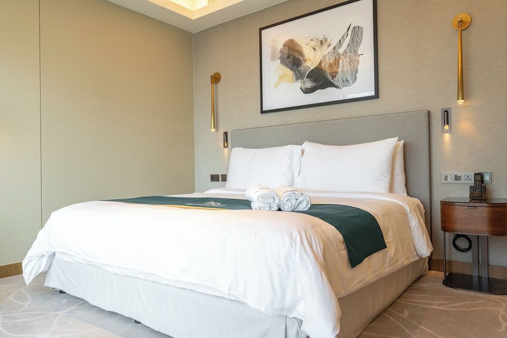 Address Residences Dubai Opera - Burj Khalifa City Views 2 & 3-Bedroom Apartment 1 minute walk to Burj Khalifa, Dubai Mall, Dubai Fountain by Heaven Crest