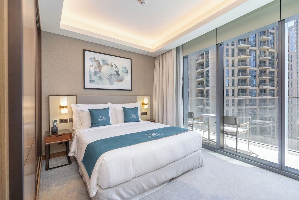 Address Residences Dubai Opera - Burj Khalifa City Views 2 & 3-Bedroom Apartment 1 minute walk to Burj Khalifa, Dubai Mall, Dubai Fountain by Heaven Crest