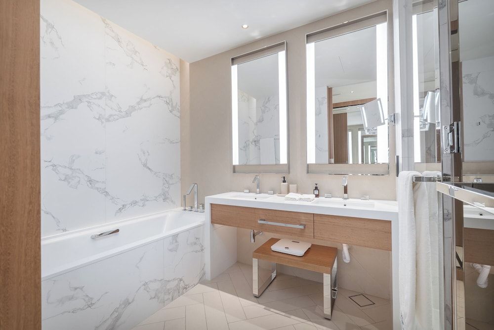 Address Residences Dubai Opera - Burj Khalifa City Views 2 & 3-Bedroom Apartment 1 minute walk to Burj Khalifa, Dubai Mall, Dubai Fountain by Heaven Crest