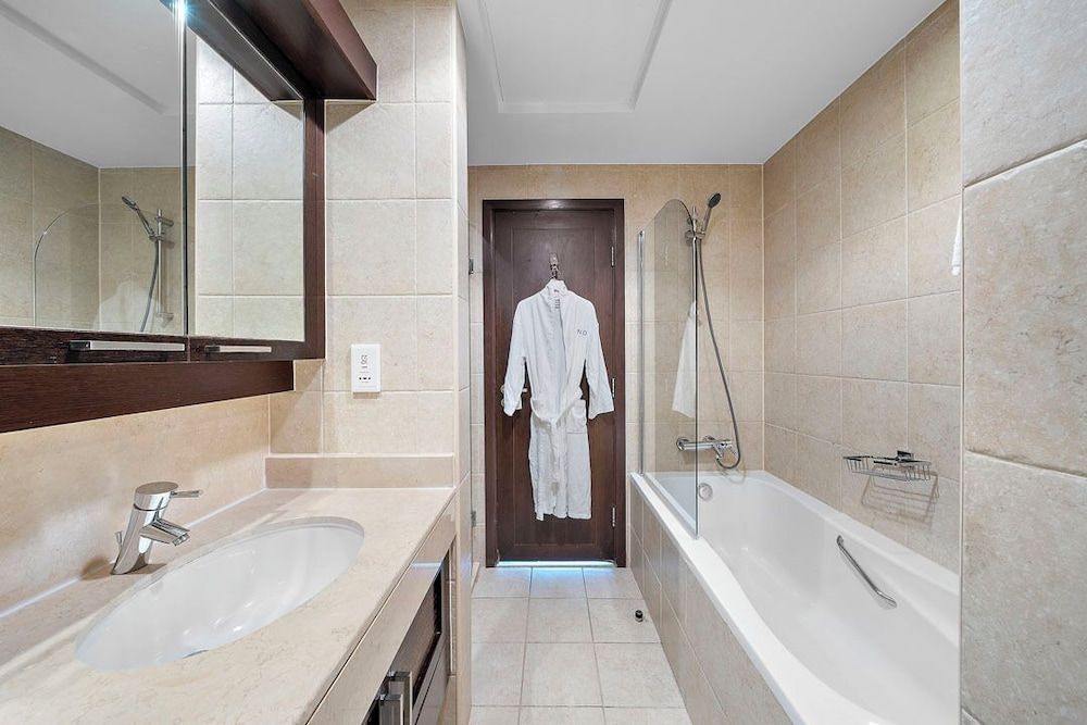 3BR The Residences Burj Khalifa View