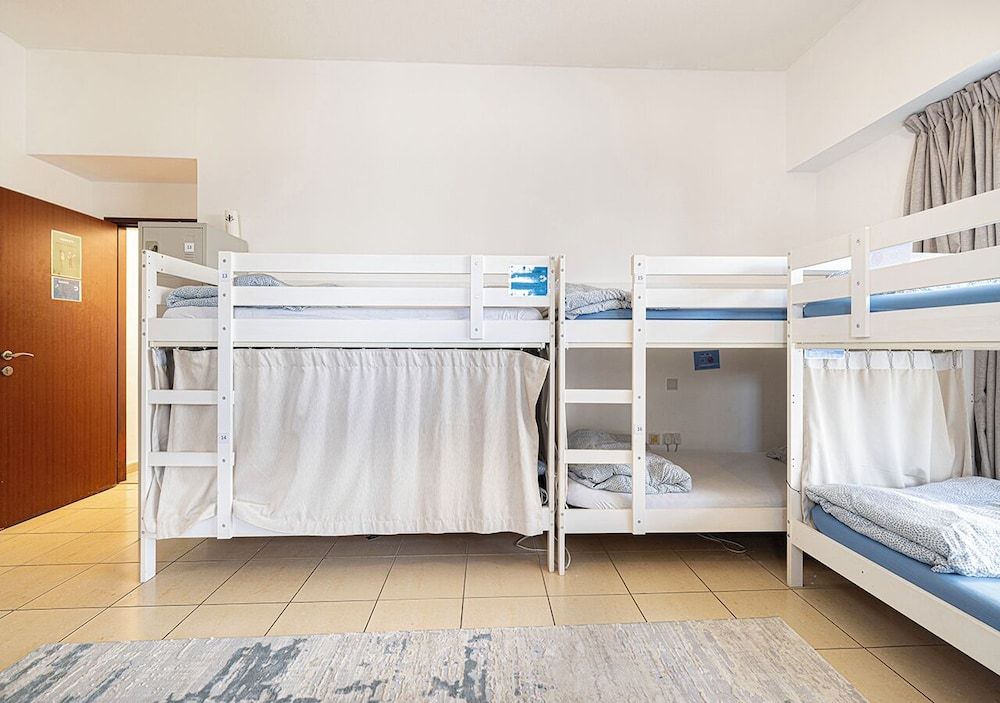 Next'House - JBR Beach Hostel