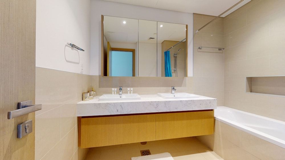 Primestay - Creekside Residences - Creek