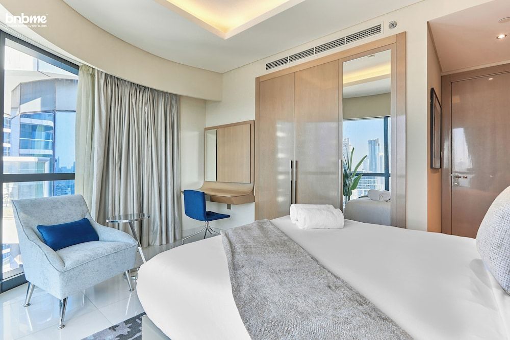 Luxury Apartment, 3 Bedrooms, City View