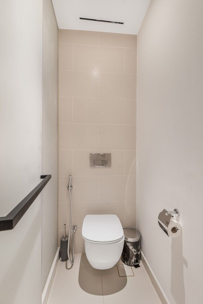 DXB - Vida Residences Dubai Marina - 4308 - DM