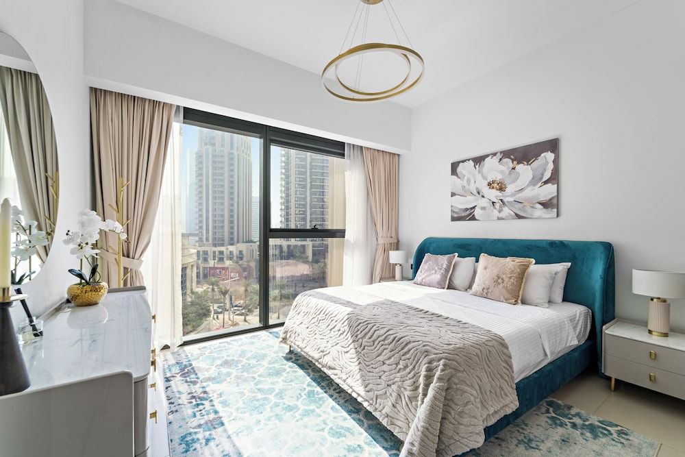 1BR 605 Act I Act II T2 Downtown