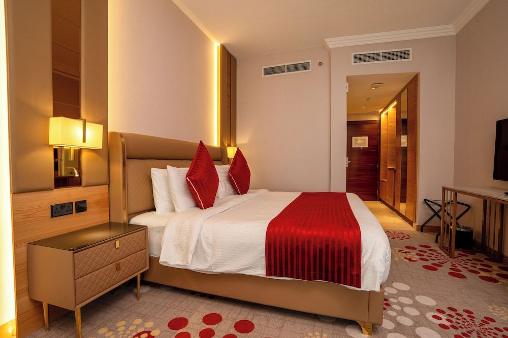 Deluxe Double Room, City View