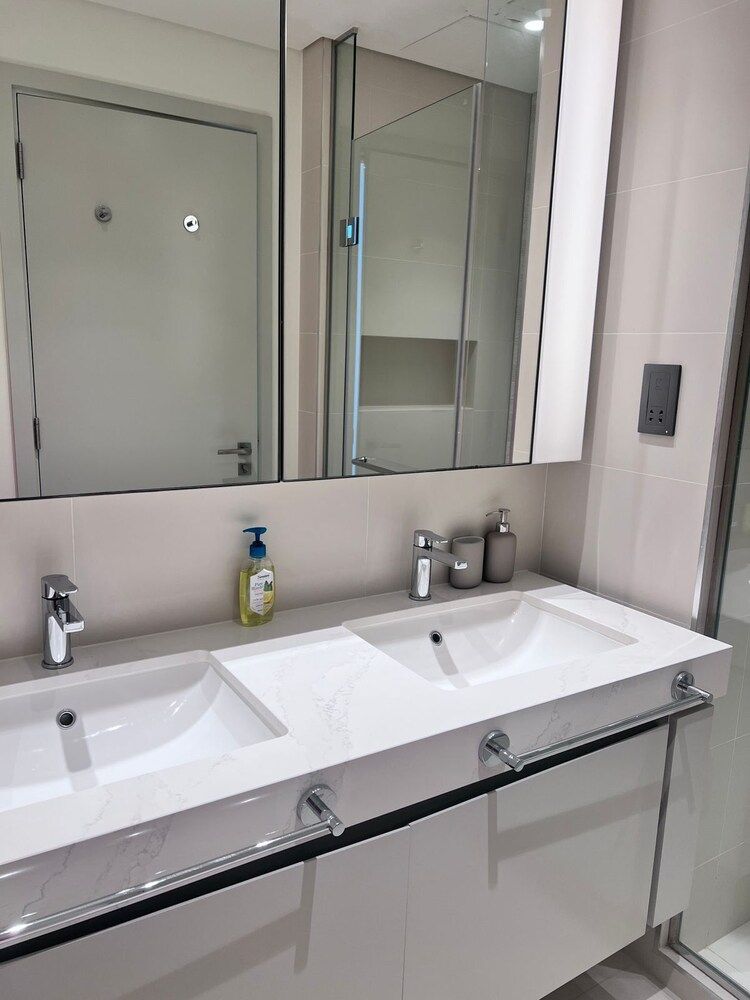 2 Bedroom Flat Beachfront Palm Jumeirah