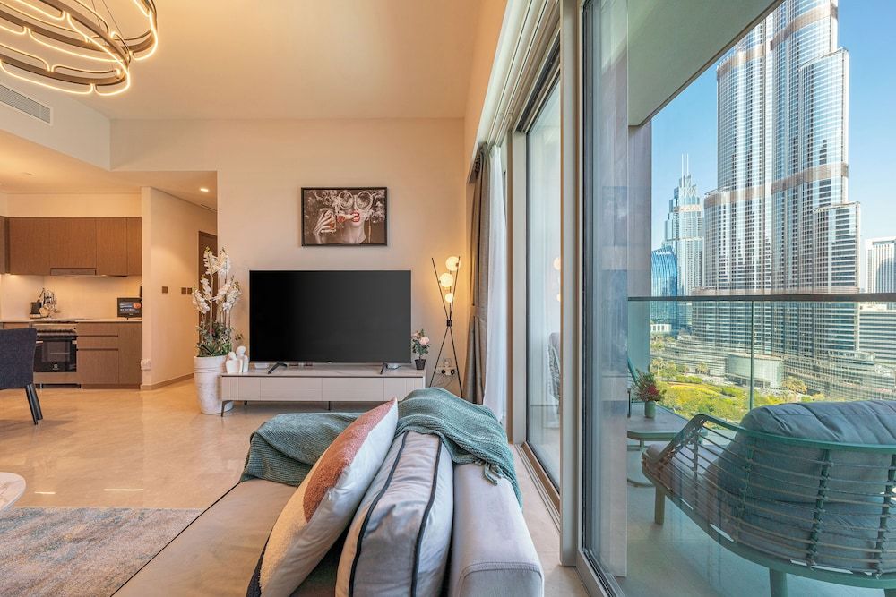 The View of a Lifetime - Luxury Living with Full Burj Khalifa & Fountain Show