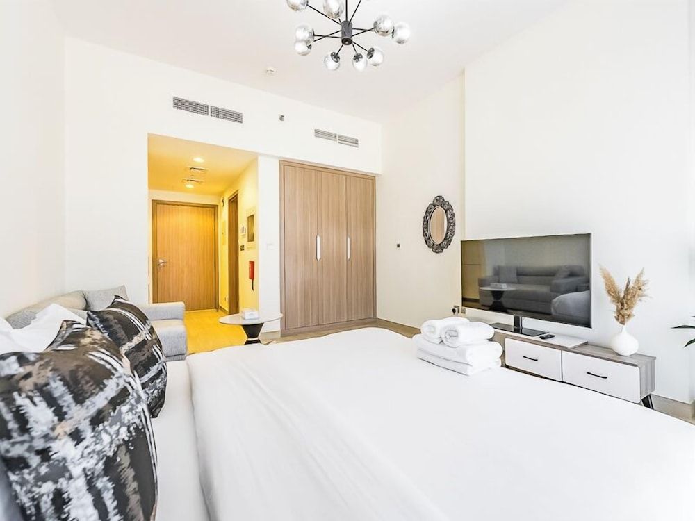 Relaxing Studio Retreat in Meydan City