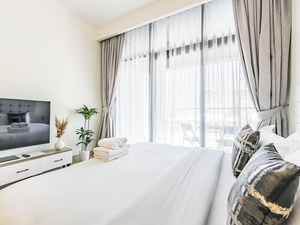 Relaxing Studio Retreat in Meydan City