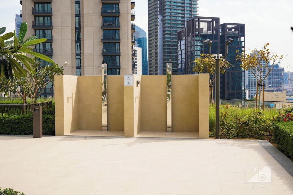 Luxury Burj Crown Downtown 4 Bedroom With Balcony