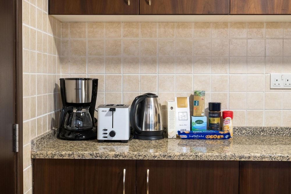 2BD 2 5BA Superior Apt With Pool Gym Beach Access Apartment 17