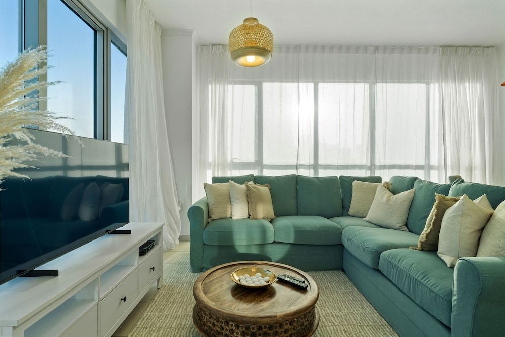 Chic and Zen Apartment, Near Burj Khalifa Tower