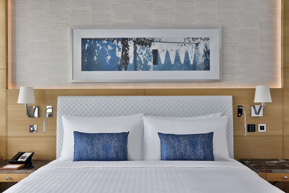 Palm Sea View Room with King Bed and Sofa Bed  Private Balcony, Direct Access to Beach