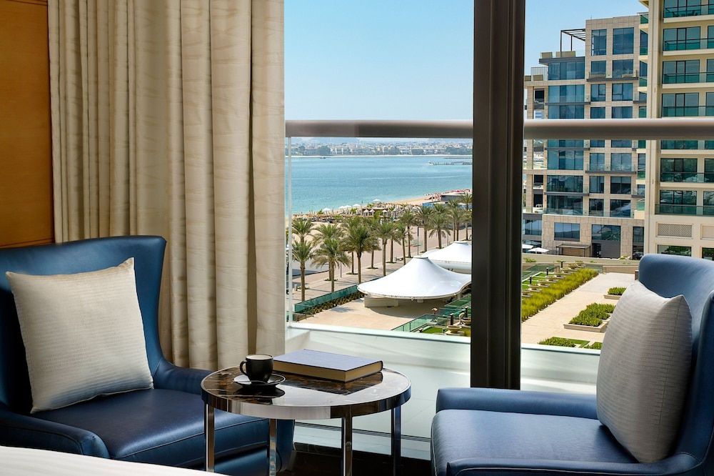 Marriott Resort Palm Jumeirah, Dubai Palm Deluxe Room, 2 Double Beds, Private Balcony, Beachfront Resort 4