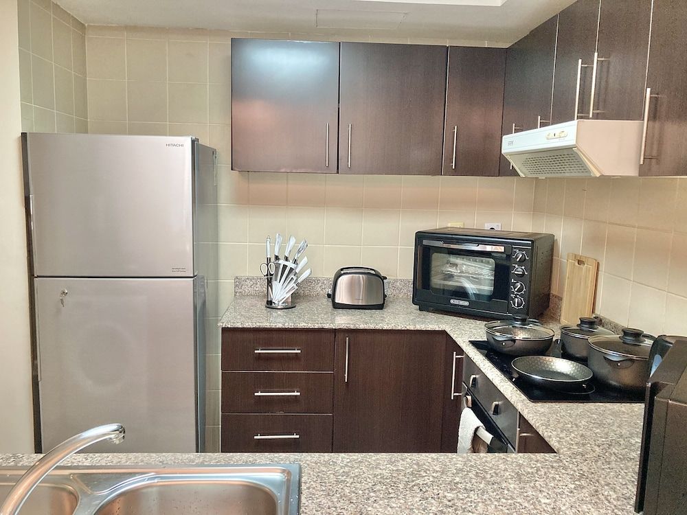 Whitesage - Marina Gem, Fancy Apartment with Waterfront Views