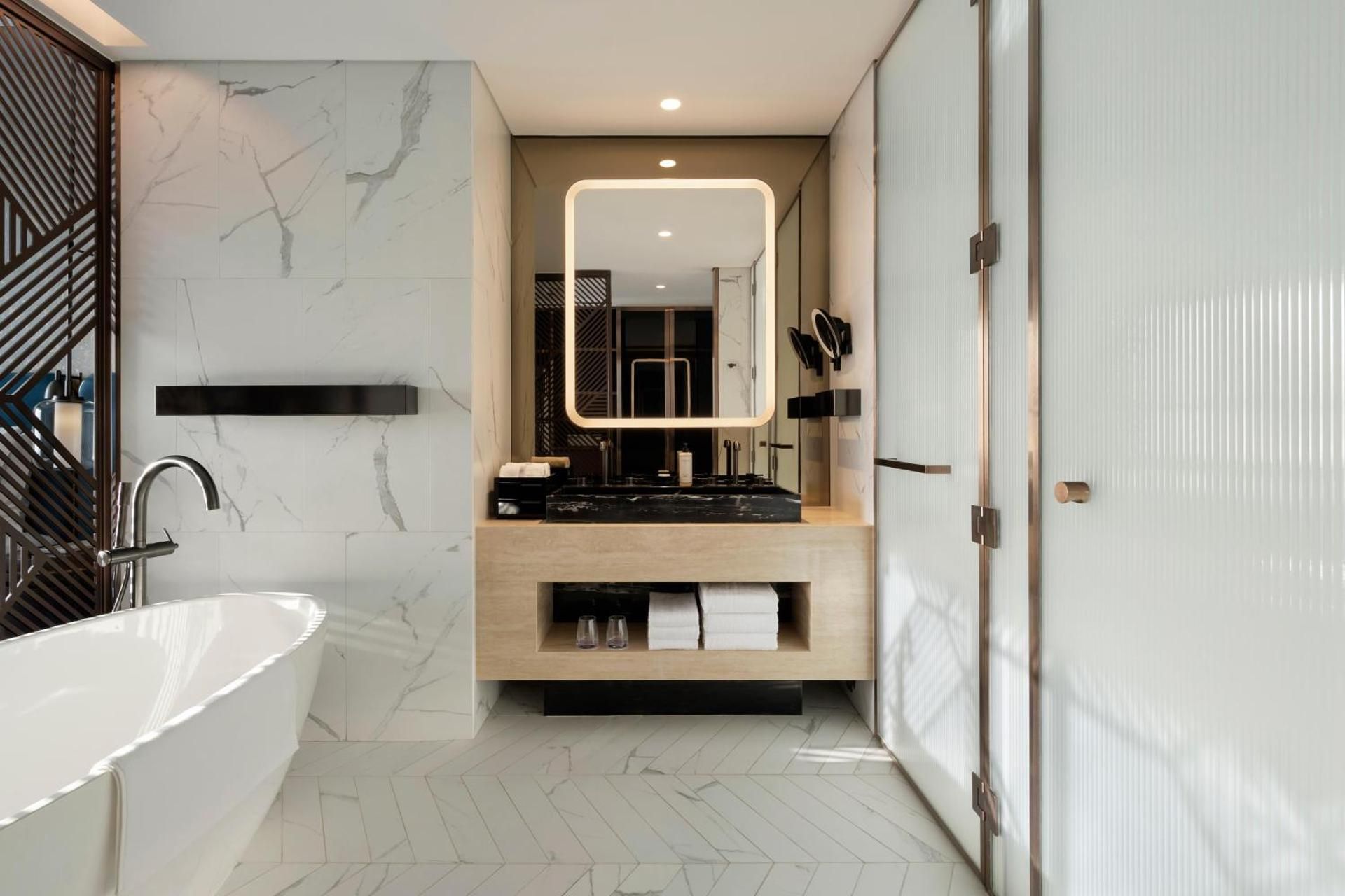 Studio Twin Room with Island View