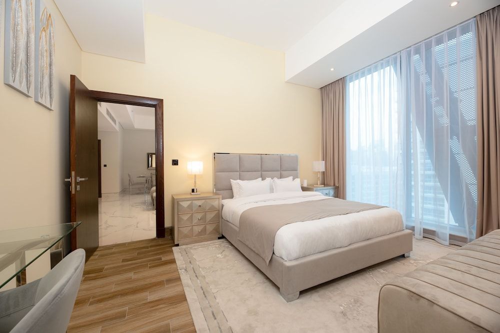 Simply Comfort in J One
