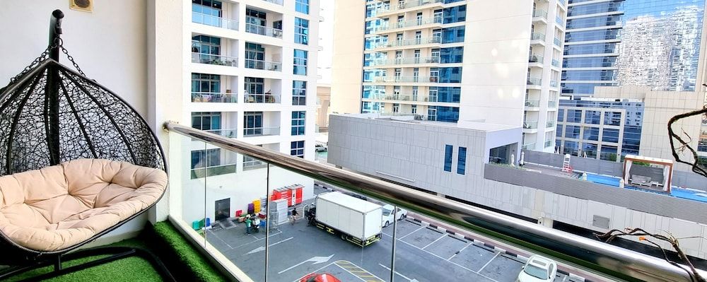 Nice Studio Balcony N Pool View Marina