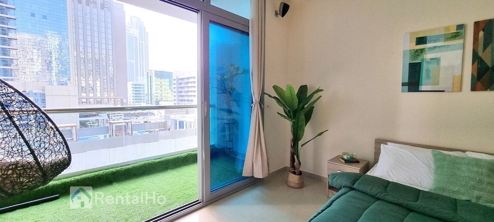 Nice Studio Balcony N Pool View Marina