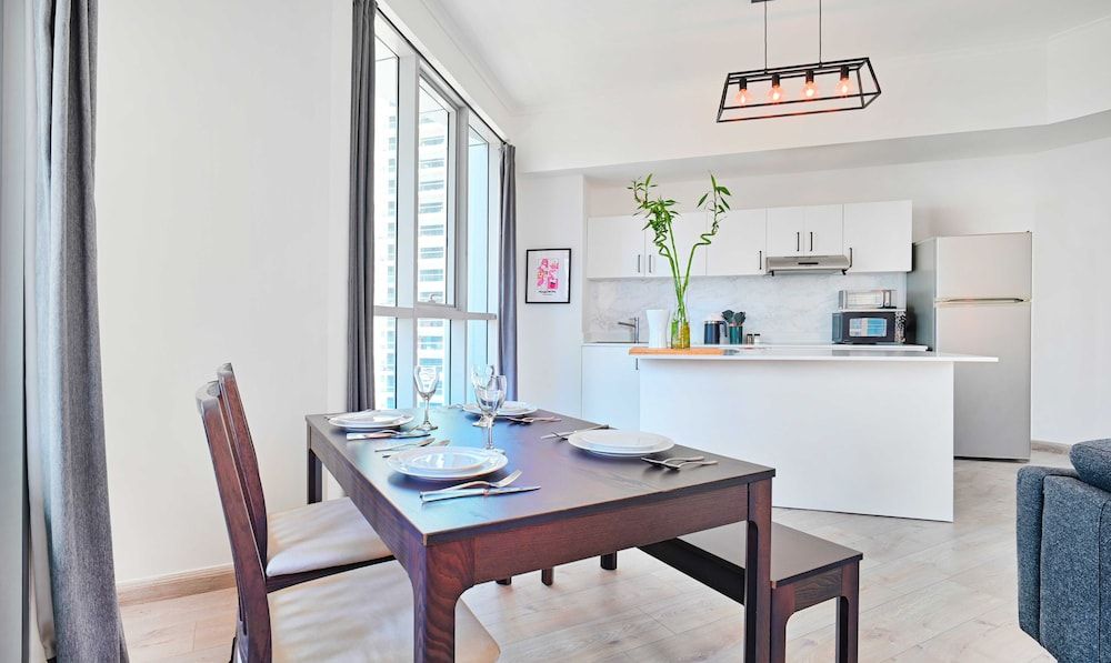 LUX The Dubai Marina View Suite