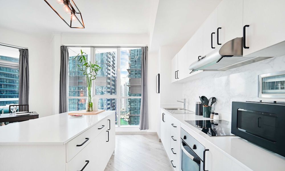 LUX The Dubai Marina View Suite