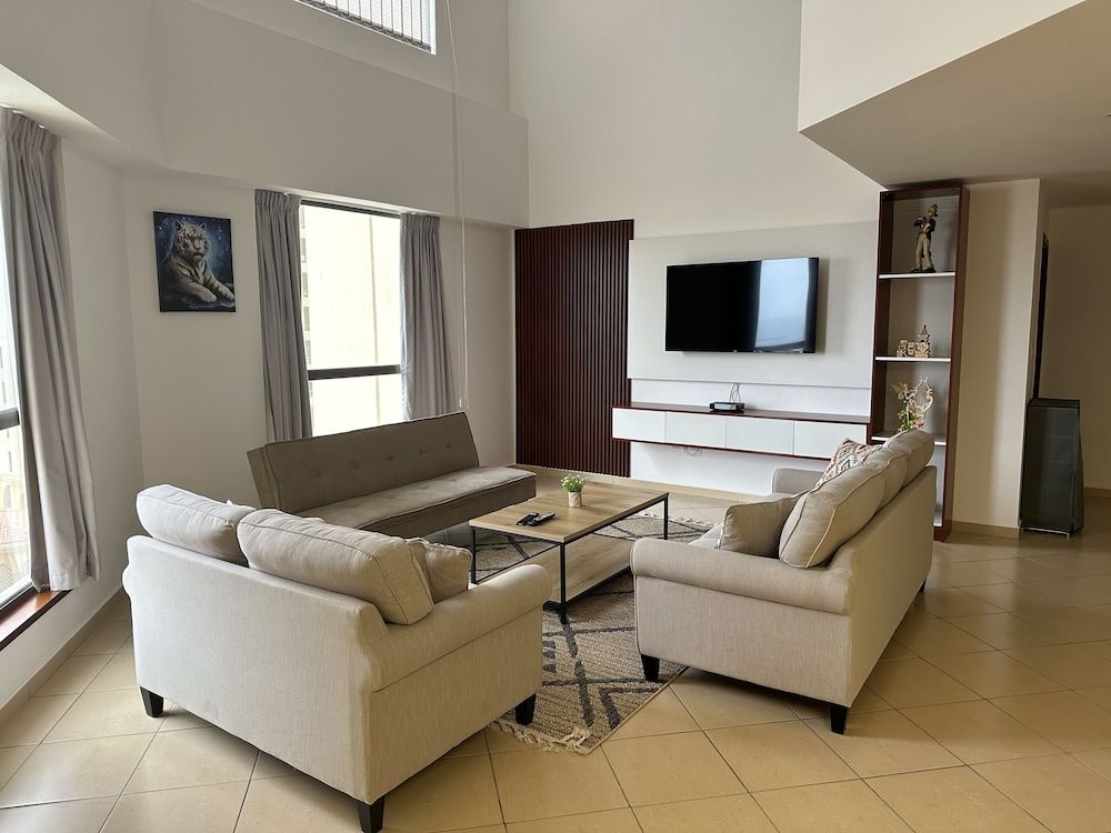 View Marina Hostel